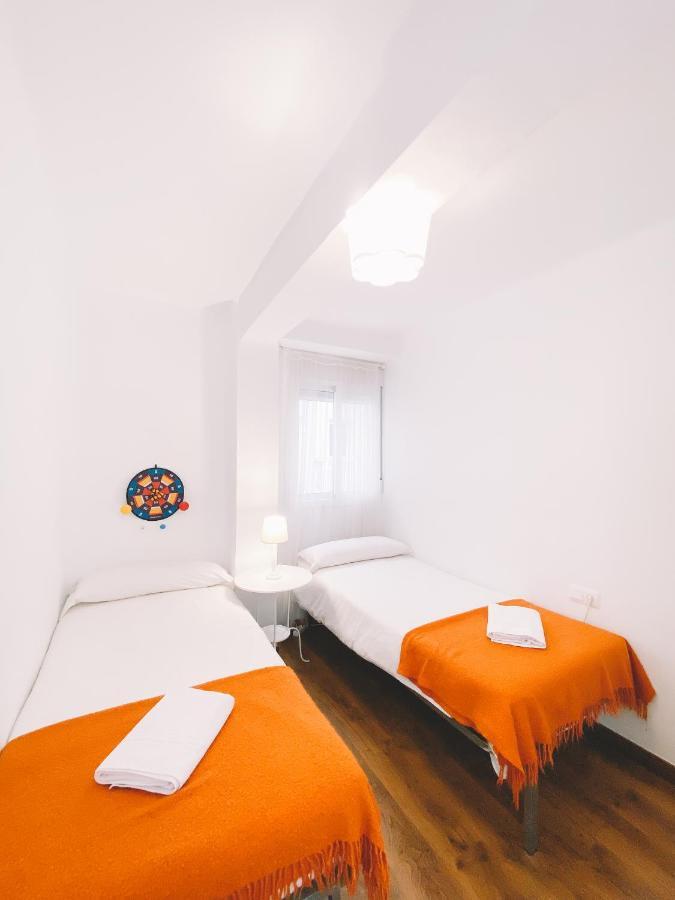 Home Malaga Bagian luar foto